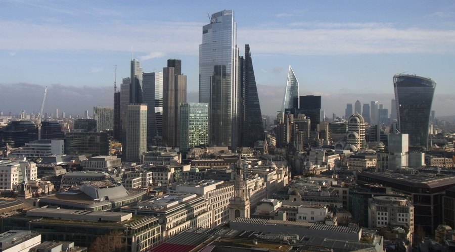 蓝月亮(06993)的“洁净升维战”:背后的秘密与密码