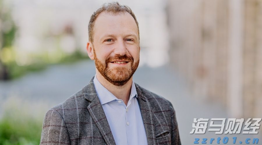 金蝶国际(00268)发布2025年中期业绩:云订阅收入增长22.1%,AI应用商业化加速